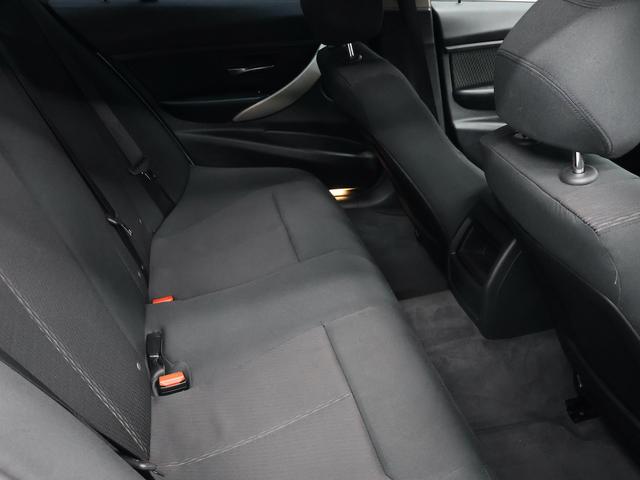 ３シリーズ ３２０ｉ　ＳＥ　ナビ　ＥＴＣ　アルミ（27枚目）