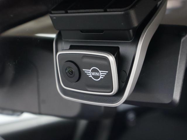 ＭＩＮＩ クーパーＤ　クロスオーバー　ナビ　バックカメラ　ＥＴＣ　アルミ（57枚目）