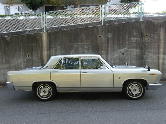 デボネア ＳＥ　エグゼクティブＳＥ　前オーナー１１年所有　取説　整備手帳　記録簿　ガレージ保管（5枚目）