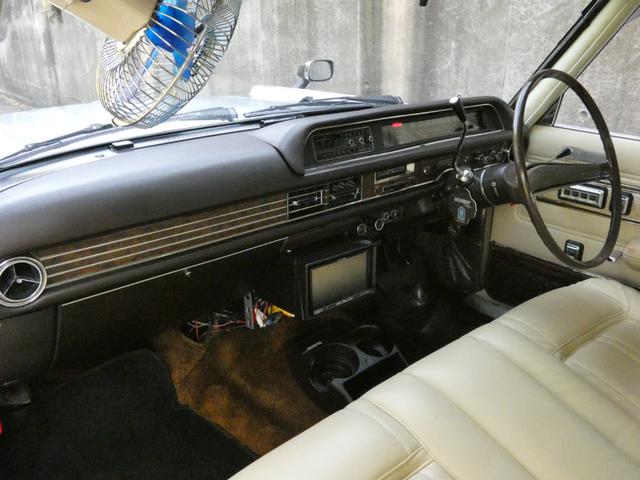 デボネア ＳＥ　エグゼクティブＳＥ　前オーナー１１年所有　取説　整備手帳　記録簿　ガレージ保管（11枚目）