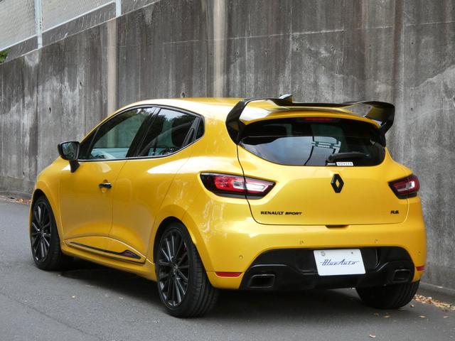 ルーテシア ルノー・スポール　トロフィー　アクラポヴィッチ　１００台限定車　ワンオーナー　アクラポヴィッチコンポジットマフラー　Ｆ１タイプエアインテークブレード　サイドプロテクションモールフィニッシャー　リアエアディフューザー　取説　整備手帳（3枚目）