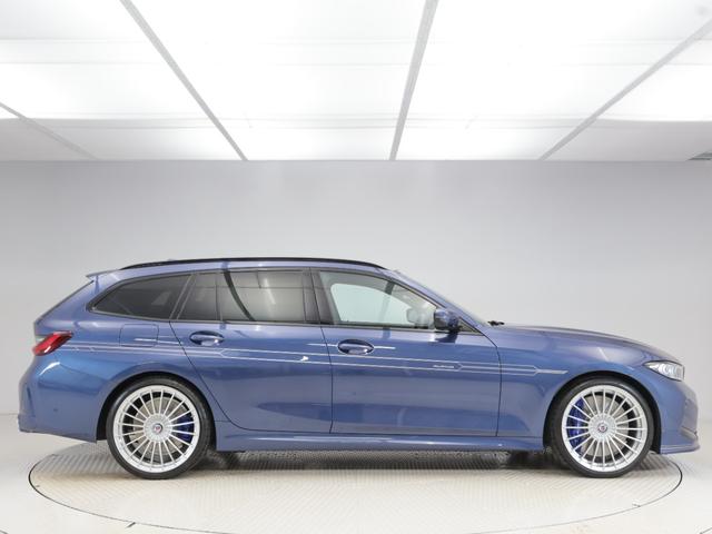 Ｂ３ ツーリング　オールラッド　認定中古車　１年保証　２０インチＡＷ　パノラマサンルーフ　ブラウンレザー　Ｈａｒｍａｎ／Ｋａｒｄｏｎ　ヘッドアップディスプレイ　アクティブクルーズコントロール　スイッチトロニック　全周囲カメラ（6枚目）