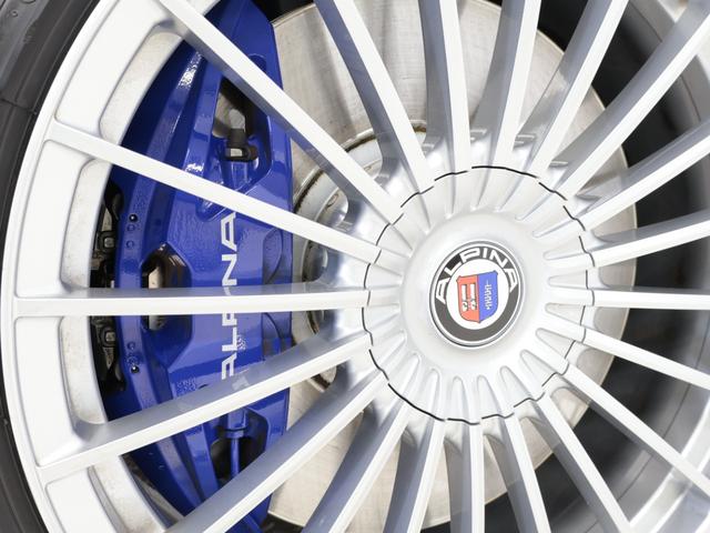 Ｂ３ ツーリング　オールラッド　認定中古車　１年保証　２０インチＡＷ　パノラマサンルーフ　ブラウンレザー　Ｈａｒｍａｎ／Ｋａｒｄｏｎ　ヘッドアップディスプレイ　アクティブクルーズコントロール　スイッチトロニック　全周囲カメラ（37枚目）