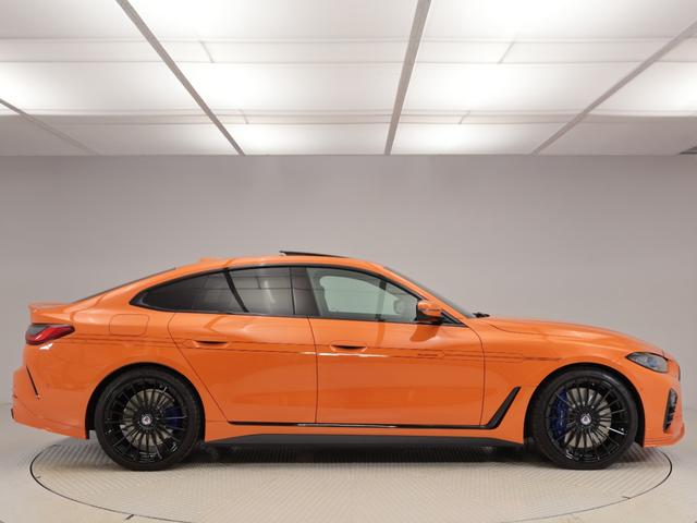 B4 グランクーペ ニコル別注 日本特別仕様 認定中古車 1年保証 Nicole別注日本特別仕様 ガラスサンルーフ レザーシート 20インチAW アクティブクルーズコントロール スイッチトロニック レーザーライト 全周囲カメラ 衝突軽減 車線逸脱(6枚目)