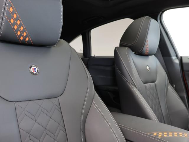 B4 グランクーペ ニコル別注 日本特別仕様 認定中古車 1年保証 Nicole別注日本特別仕様 ガラスサンルーフ レザーシート 20インチAW アクティブクルーズコントロール スイッチトロニック レーザーライト 全周囲カメラ 衝突軽減 車線逸脱(46枚目)