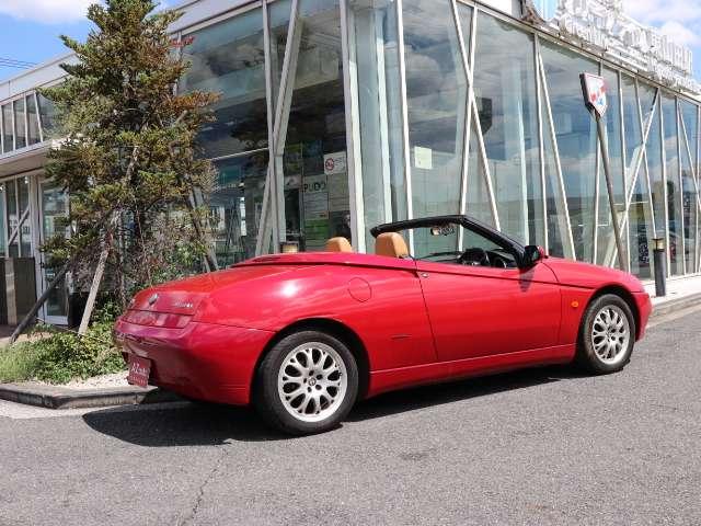 ALFA ROMEO ALFA SPIDER 2.0 TWIN SPARK | 1999 | RED | 72000 ALFA ROMEO ALFA SPIDER 2.0 TWIN SPARK | 1999 | RED | 72000