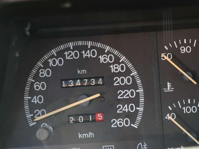 テーマ ３．０　Ｖ６　ＬＳ　Ｔベルト交換済／前席レザーシート／純正ＡＷ（10枚目）