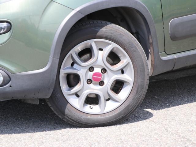 パンダ ４×４　４ＷＤ　６速マニュアル　４Ｘ４　純正アルミ　ＡＵＸ　ＣＤ（20枚目）