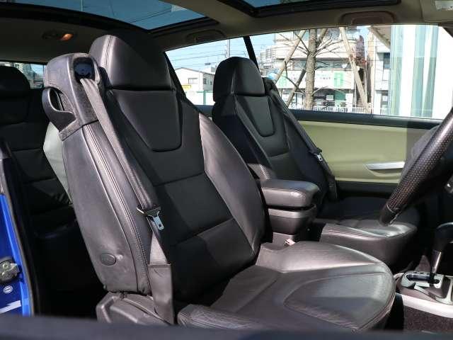 アヴァンタイム ベースグレード　レザー内装　グラスサンルーフ　マトラ社ボディー　純正アルミホイール　走行　４８　９７５Ｋｍ（28枚目）