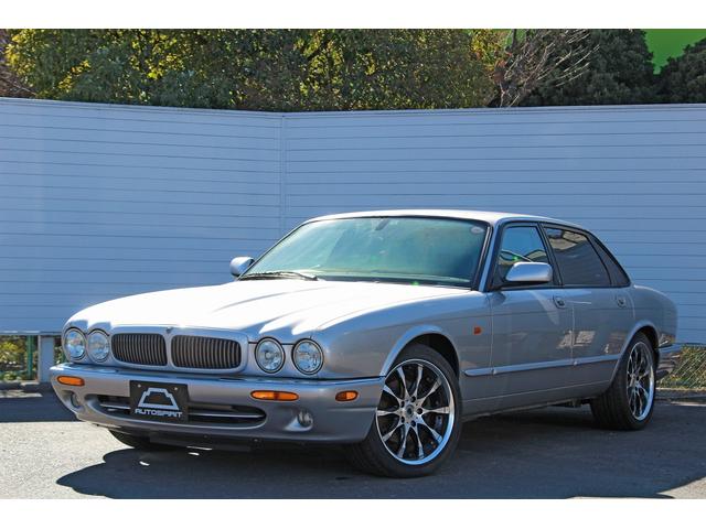 XJ スポーツ3.2-V8 革シート アルパインスピーカー(16枚目)