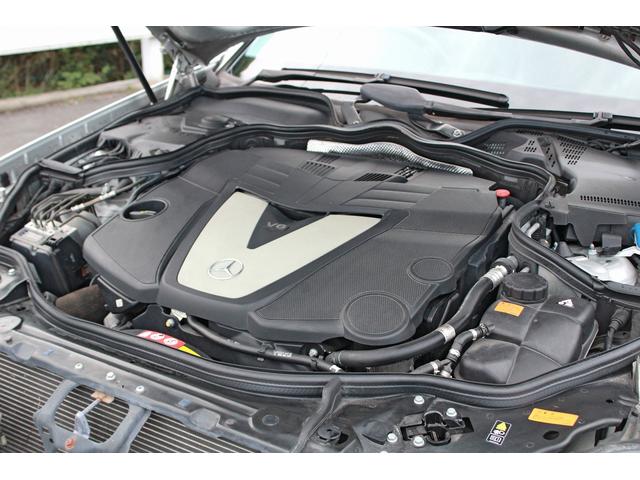 E320 CDI アバンギャルド 黒革 サンルーフ ナビ(14枚目)