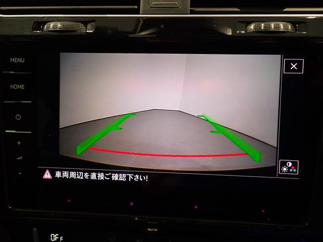 ゴルフヴァリアント ＴＳＩハイライン　ＳＤカーナビ　ＥＴＣ　アルミホイール　デジタルメータークラスター　アダプティブクルーズコントロール　リアビューカメラ　エレクトロニックパーキングブレーキ　歩行者検知対応シティエマージェンシーブレーキ（16枚目）