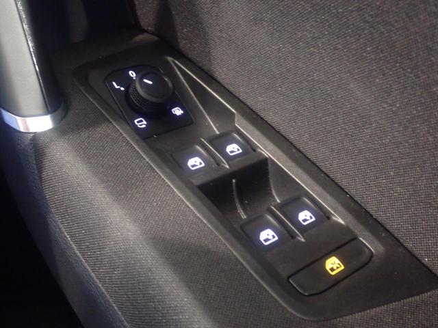 ゴルフトゥーラン TSI コンフォートライン アイドリングストップ アダプティブクルコン BLUETOOTH ルーフレール スマートエントリー 試乗車 ETC2.0 禁煙車 LEDヘッドライト(37枚目)