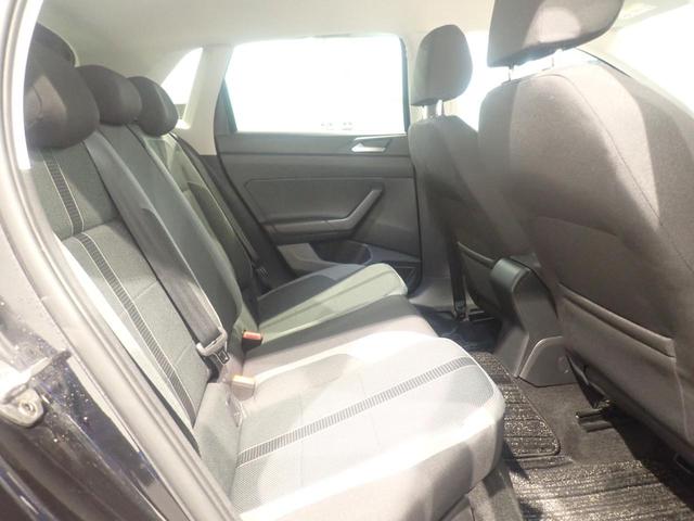 ポロ TSIハイライン キーレスアクセス レーダークルーズ エアコン アルミホイール スマートキー ナビTV 盗難防止 記録簿 ETC2.0 ABS 横滑り防止装置 エアバッグ 助手席エアバッグ メモリーナビ(30枚目)