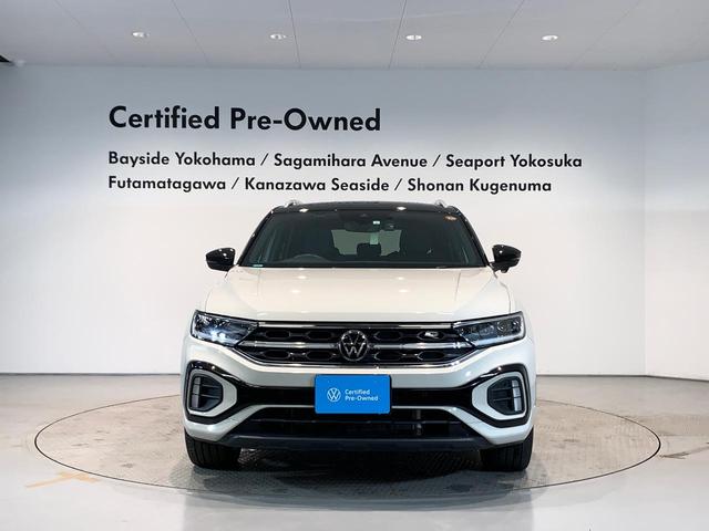 Ｔ－ロック ＴＤＩ　Ｒライン　横滑り防止　本革シート　ワンオーナ　スマートエントリー　クルコン　盗難防止　ＡＢＳ　エアコン　エアバッグ　パワーステアリング　パワーウィンドウ　記録簿　シートヒーター　アルミホイール　サイドエアバッグ（4枚目）