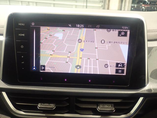 Ｔ－ロック ＴＤＩ　Ｒライン　横滑り防止　本革シート　ワンオーナ　スマートエントリー　クルコン　盗難防止　ＡＢＳ　エアコン　エアバッグ　パワーステアリング　パワーウィンドウ　記録簿　シートヒーター　アルミホイール　サイドエアバッグ（9枚目）