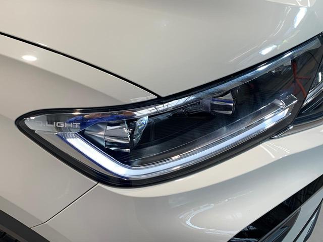 Ｔ－ロック ＴＤＩ　Ｒライン　横滑り防止　本革シート　ワンオーナ　スマートエントリー　クルコン　盗難防止　ＡＢＳ　エアコン　エアバッグ　パワーステアリング　パワーウィンドウ　記録簿　シートヒーター　アルミホイール　サイドエアバッグ（15枚目）