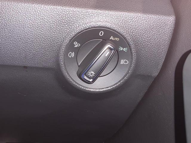 Ｔ－ロック ＴＤＩ　Ｒライン　横滑り防止　本革シート　ワンオーナ　スマートエントリー　クルコン　盗難防止　ＡＢＳ　エアコン　エアバッグ　パワーステアリング　パワーウィンドウ　記録簿　シートヒーター　アルミホイール　サイドエアバッグ（34枚目）