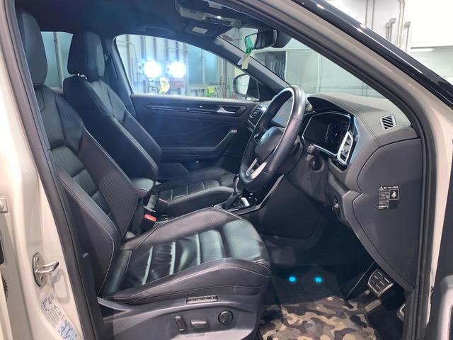 Ｔ－ロック ＴＤＩ　Ｒライン　横滑り防止　本革シート　ワンオーナ　スマートエントリー　クルコン　盗難防止　ＡＢＳ　エアコン　エアバッグ　パワーステアリング　パワーウィンドウ　記録簿　シートヒーター　アルミホイール　サイドエアバッグ（37枚目）