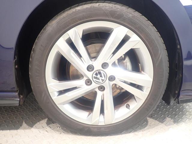 １７インチ純正アルミホイール装着車！！