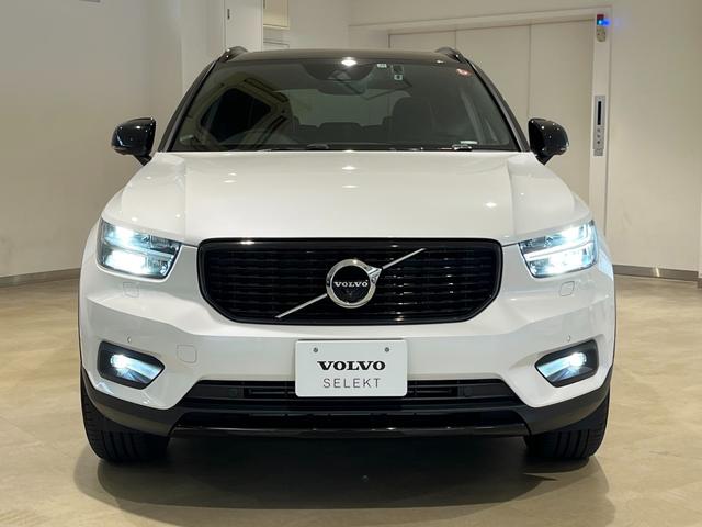 ＸＣ４０ Ｔ５　ＡＷＤ　Ｒデザイン　９インチタッチスクリーンナビゲーション　電動メモリーシート　アクティブクルーズ　インテリセーフ　電動テールゲート　バックカメラ　アラウンドビュー　スマートキー　ＥＴＣ　ＢＬＩＳ　インテリセーフ（2枚目）