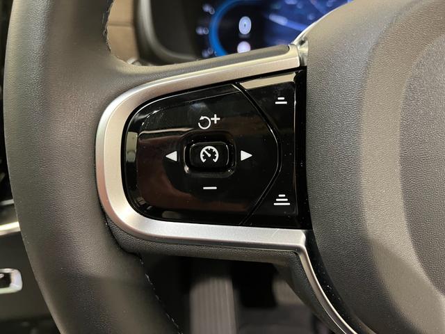 ＸＣ９０ ウルトラ　Ｂ５　ＡＷＤ　Ｂ＆Ｗ　Ｇｏｏｇｌｅマップ　本革シート　サンルーフ　試乗車（19枚目）