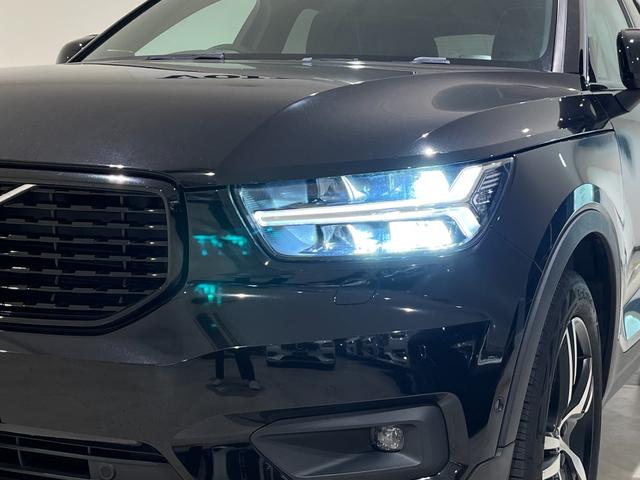 ＸＣ４０ Ｂ５　ＡＷＤ　Ｒデザイン　純正ＨＤＤナビ　サンルーフ　ｈａｒｍａｎ／ｋａｒｄｏｎ（6枚目）