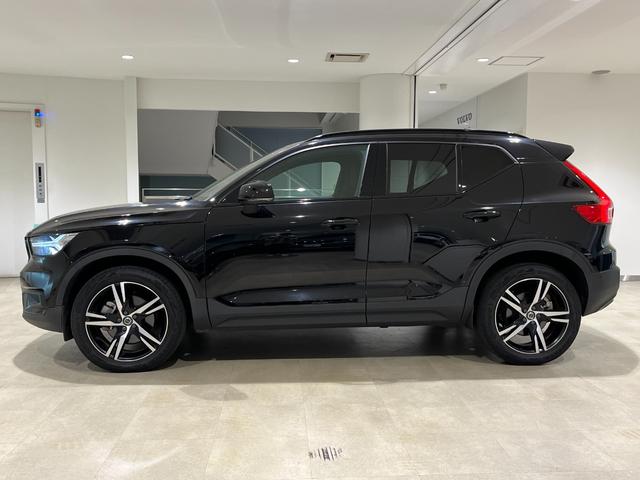 ＸＣ４０ Ｂ５　ＡＷＤ　Ｒデザイン　純正ＨＤＤナビ　サンルーフ　ｈａｒｍａｎ／ｋａｒｄｏｎ（10枚目）