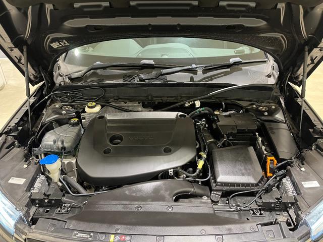 ＸＣ４０ Ｂ５　ＡＷＤ　Ｒデザイン　純正ＨＤＤナビ　サンルーフ　ｈａｒｍａｎ／ｋａｒｄｏｎ（23枚目）