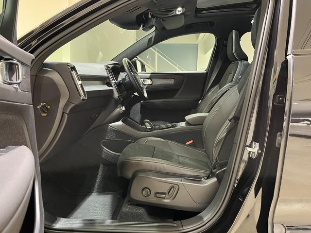 ＸＣ４０ Ｂ５　ＡＷＤ　Ｒデザイン　純正ＨＤＤナビ　サンルーフ　ｈａｒｍａｎ／ｋａｒｄｏｎ（29枚目）