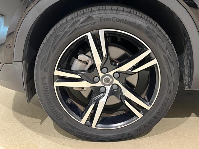 ＸＣ４０ Ｂ５　ＡＷＤ　Ｒデザイン　純正ＨＤＤナビ　サンルーフ　ｈａｒｍａｎ／ｋａｒｄｏｎ（33枚目）