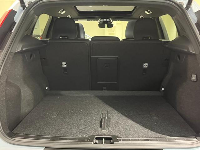 ＸＣ４０ ウルトラ　Ｂ４　ＡＷＤ　ダークエディション　Ｇｏｏｇｌｅナビ　　サンルーフ　ｈａｒｍａｎ／ｋａｒｄｏｎ　弊社代車（34枚目）