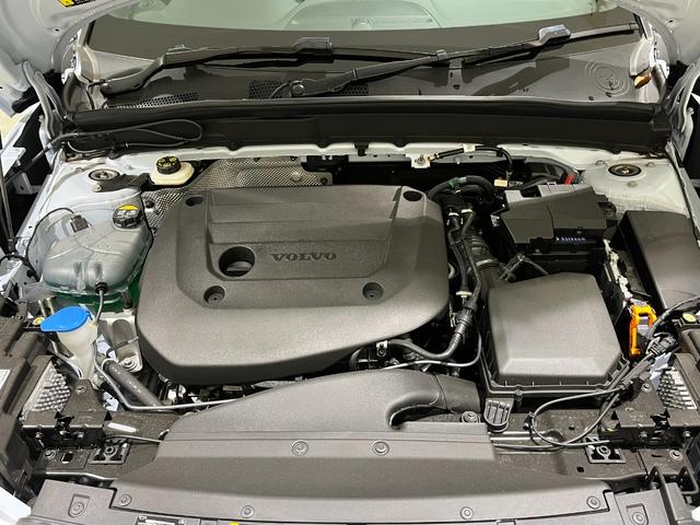 ＸＣ４０ ウルトラ　Ｂ４　ＡＷＤ　ダークエディション　Ｇｏｏｇｌｅナビ　　サンルーフ　ｈａｒｍａｎ／ｋａｒｄｏｎ　弊社代車（39枚目）