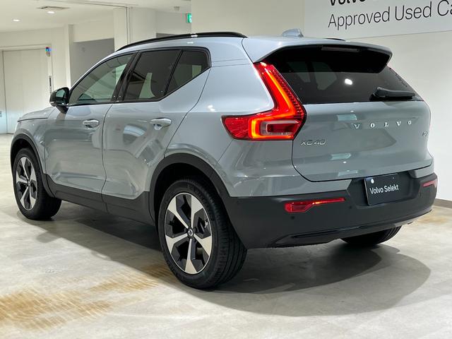 ＸＣ４０ ウルトラ　Ｂ４　ＡＷＤ　ダークエディション　試乗車　代車　ｈａｒｍａｎ／ｋａｒｄｏｎ　Ｇｏｏｇｌｅナビ　ＥＴＣ（8枚目）