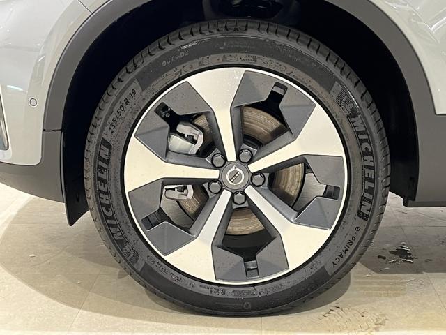 ＸＣ４０ ウルトラ　Ｂ４　ＡＷＤ　ダークエディション　試乗車　代車　ｈａｒｍａｎ／ｋａｒｄｏｎ　Ｇｏｏｇｌｅナビ　ＥＴＣ（35枚目）