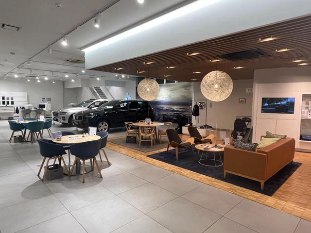 ＸＣ４０ ウルトラ　Ｂ４　ＡＷＤ　ダークエディション　試乗車　代車　ｈａｒｍａｎ／ｋａｒｄｏｎ　Ｇｏｏｇｌｅナビ　ＥＴＣ（41枚目）