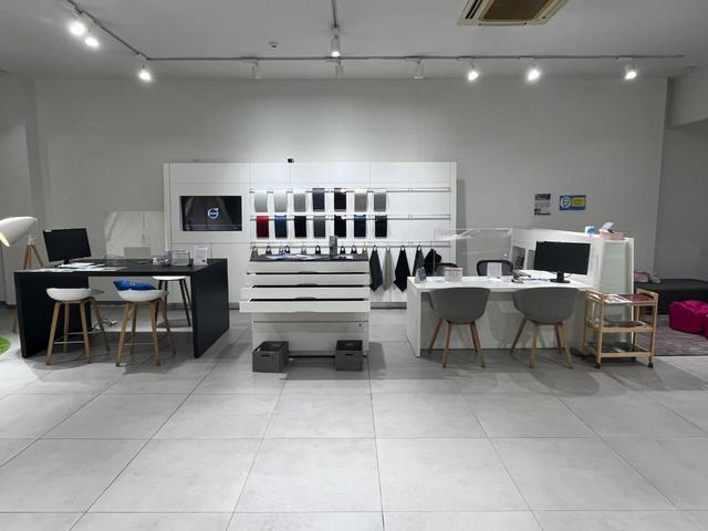 ＸＣ４０ ウルトラ　Ｂ４　ＡＷＤ　ダークエディション　試乗車　代車　ｈａｒｍａｎ／ｋａｒｄｏｎ　Ｇｏｏｇｌｅナビ　ＥＴＣ（44枚目）