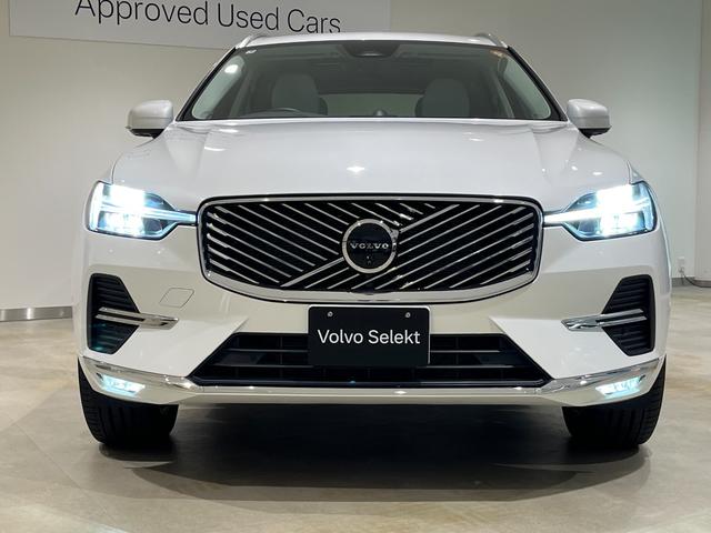 ＸＣ６０ ウルトラ　Ｂ５　ＡＷＤ　Ｇｏｏｇｌｅナビ　３６０度カメラ　本革シート　Ｂ＆Ｗ　ＥＴＣ　サンルーフ付き　試乗車（9枚目）