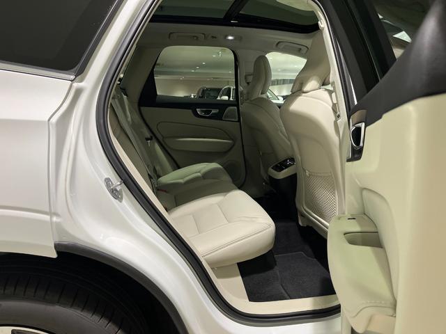 ＸＣ６０ ウルトラ　Ｂ５　ＡＷＤ　Ｇｏｏｇｌｅナビ　３６０度カメラ　本革シート　Ｂ＆Ｗ　ＥＴＣ　サンルーフ付き　試乗車（18枚目）