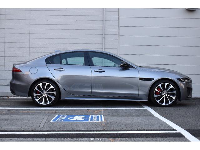 ＸＥ ＸＥ　Ｒ－ダイナミックＳＥ　Ｐ２５０　ＸＥ　Ｒ－ダイナミックＳＥ　Ｐ２５０（５名）弊社デモカー　レッドブレーキキャリパー１２ウェイ電動フロントシート（ヒーター運転席メモリ付）１９インチダイアモンドカットＡＷ　ワイヤレスデバイスチャージング（3枚目）