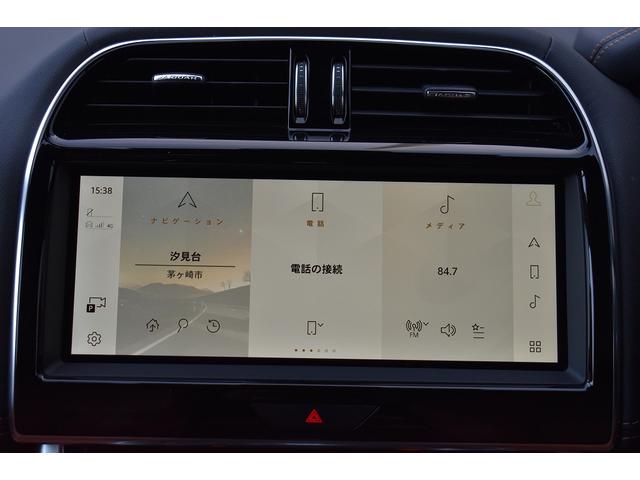 ＸＥ ＸＥ　Ｒ－ダイナミックＳＥ　Ｐ２５０　ＸＥ　Ｒ－ダイナミックＳＥ　Ｐ２５０（５名）弊社デモカー　レッドブレーキキャリパー１２ウェイ電動フロントシート（ヒーター運転席メモリ付）１９インチダイアモンドカットＡＷ　ワイヤレスデバイスチャージング（18枚目）