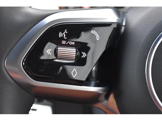 ＸＥ ＸＥ　Ｒ－ダイナミックＳＥ　Ｐ２５０　ＸＥ　Ｒ－ダイナミックＳＥ　Ｐ２５０（５名）弊社デモカー　レッドブレーキキャリパー１２ウェイ電動フロントシート（ヒーター運転席メモリ付）１９インチダイアモンドカットＡＷ　ワイヤレスデバイスチャージング（27枚目）