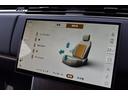 オートバイオグラフィＰ５５０ｅスタンダドホイールベス　オートバイオグラフィ　１１．４インチリアシートエンターテインメント　テールゲートイベントスイート　　Ｆｏｕｒ－ｚｏｎｅ　Ｃｌｉｍａｔｅ　Ｃｏｎｔｒｏｌ　　フロントセンターコンソール急速クーラーボックス（35枚目）