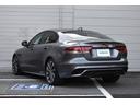ＸＥ　Ｒ－ダイナミックＳＥ　Ｐ２５０　ＸＥ　Ｒ－ダイナミックＳＥ　Ｐ２５０（５名）弊社デモカー　レッドブレーキキャリパー１２ウェイ電動フロントシート（ヒーター運転席メモリ付）１９インチダイアモンドカットＡＷ　ワイヤレスデバイスチャージング（12枚目）