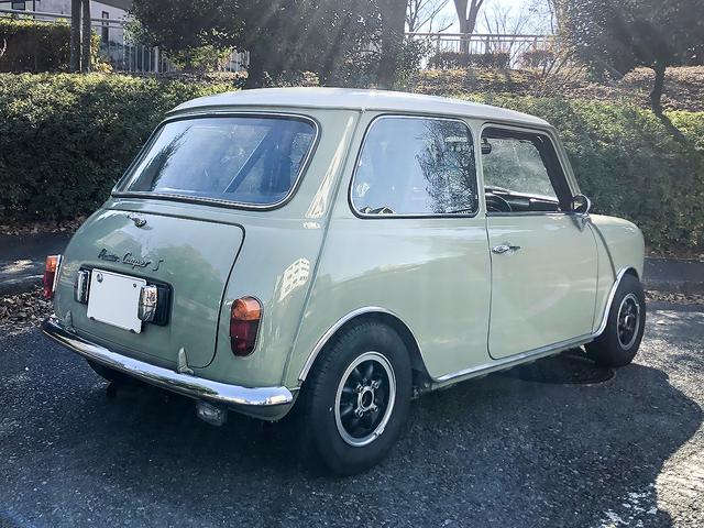 ＭＩＮＩ 　ＭＫ１仕様　ウェーバー４５　クロスミッション　ＬＳＤ　調整式Ａアーム　６Ｐロールバー　４ｐｏｔブレーキ　クアンタムダンパー　安全タンク　ＭＴ４速　右ハンドル　１３００ｃｃ（6枚目）