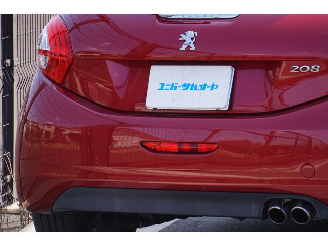 ２０８ ＧＴ　走行４．５万ｋｍ　６速ＭＴ　ＴＶ　ナビ　ＥＴＣ　半革　サンルーフ　記録簿　評価４点（22枚目）