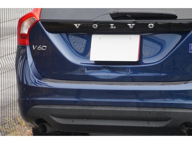 V60 オーシャンレース・エディション 走行4.2万km TV ナビ ETC 白革 ドラレコ 禁煙 記録簿 評価4点(40枚目)