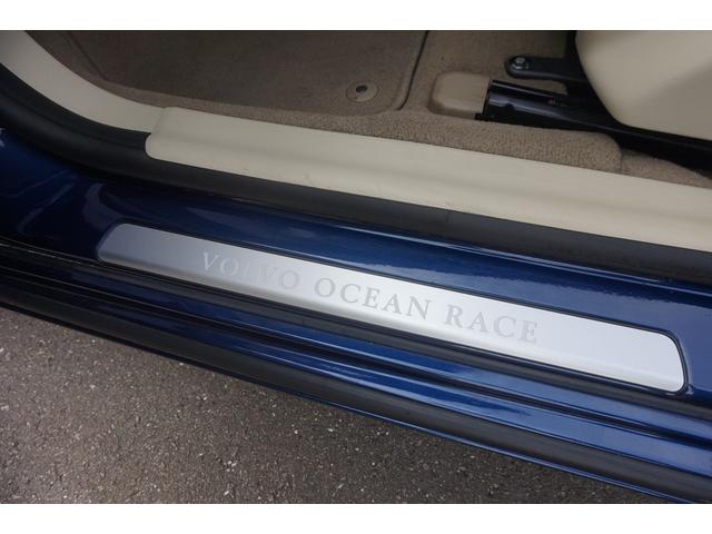 Ｖ６０ オーシャンレース・エディション　走行５．６万ｋｍ　ＴＶ　ナビ　ＥＴＣ　Ｂカメラ　革　ドラレコ　禁煙　記録簿　評価４点（37枚目）