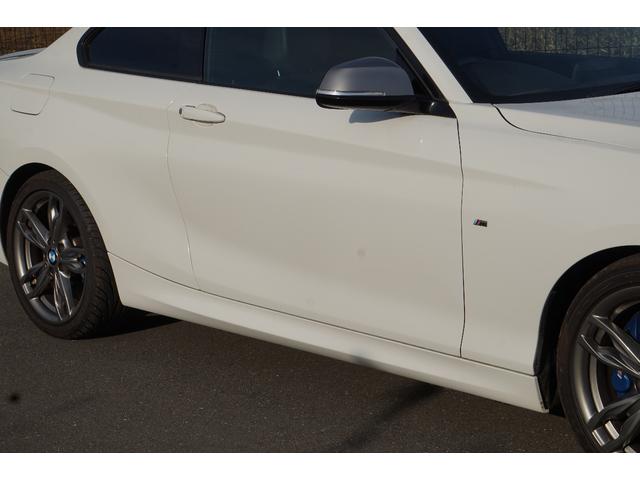２シリーズ Ｍ２３５ｉクーペ　６ＭＴ　検９／１１　走行５．７万ｋｍ　ナビ　ＥＴＣ　Ｂカメラ　黒革　ドラレコ　禁煙　記録簿　評価４．５点（12枚目）