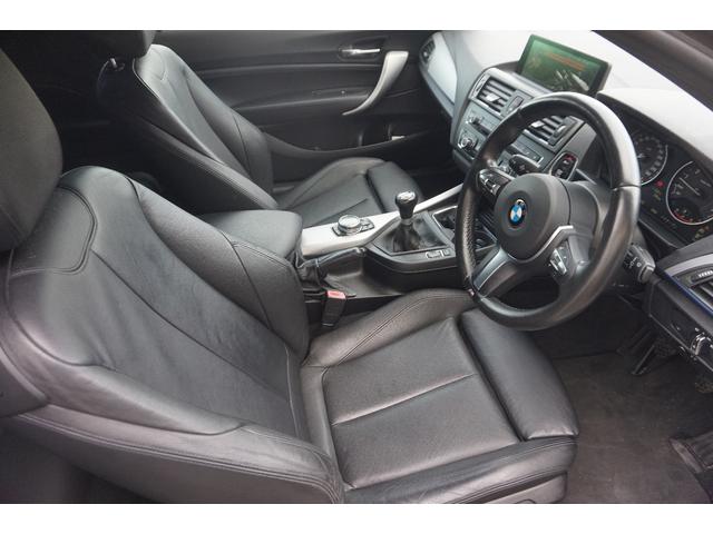 ２シリーズ Ｍ２３５ｉクーペ　６ＭＴ　検９／１１　走行５．７万ｋｍ　ナビ　ＥＴＣ　Ｂカメラ　黒革　ドラレコ　禁煙　記録簿　評価４．５点（25枚目）